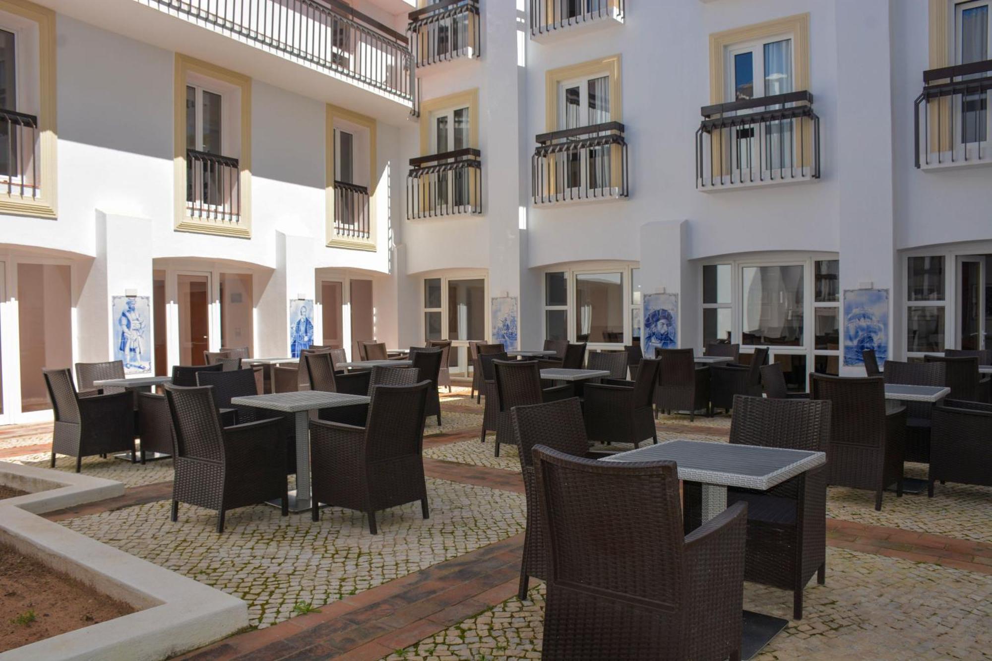 Hotel Carvoeiro Plaza Exteriör bild